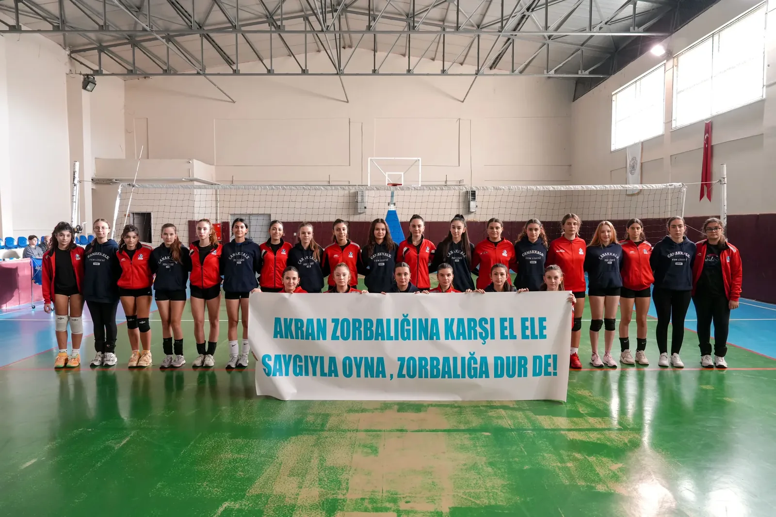 AKRAN ZORBALIĞINA KARŞI EL ELE