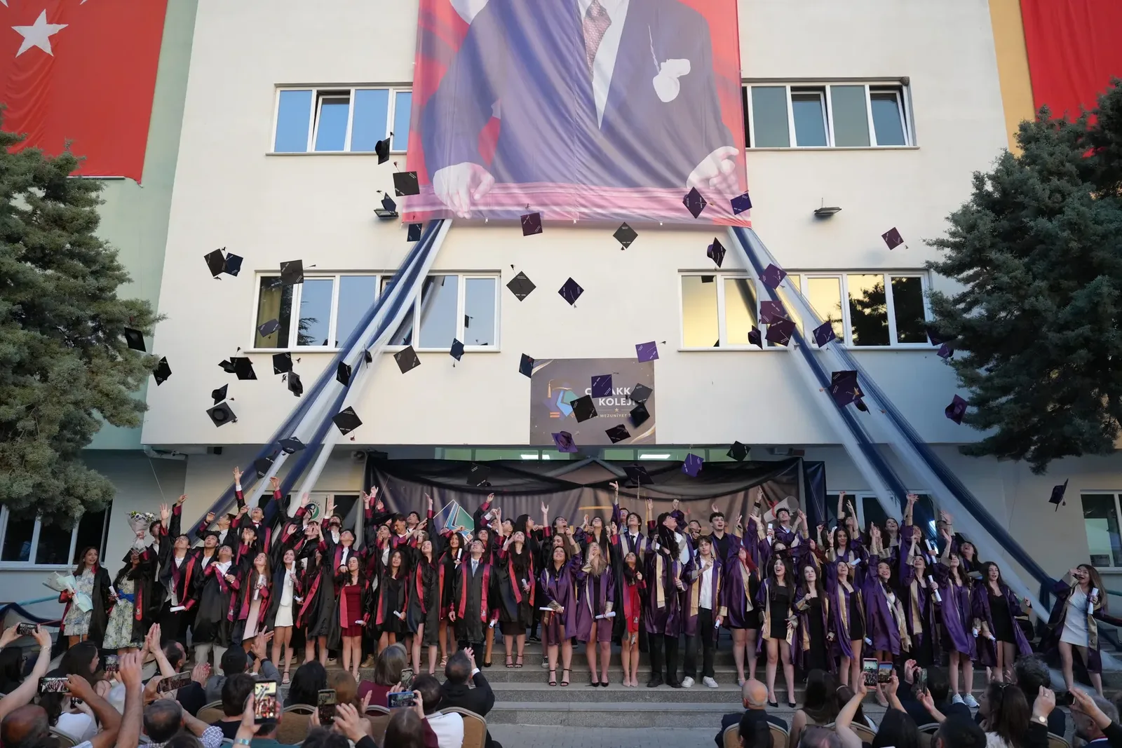 LİSE MEZUNİYET TÖRENİ