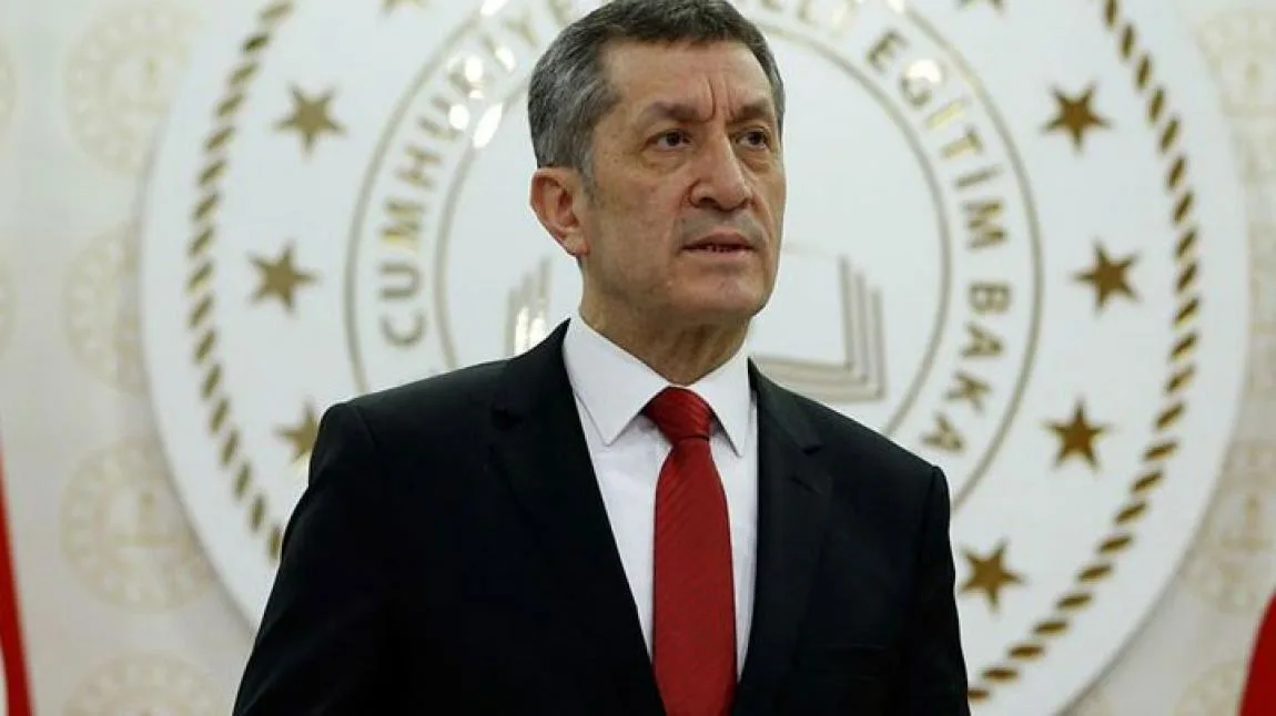 BAKAN SELÇUK, "TELAFİDE BEN DE VARIM" PROGRAMINI PAYLAŞTI