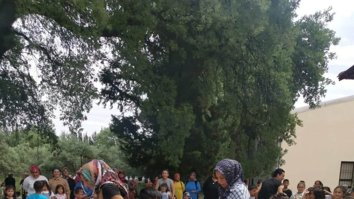 AHENK Projesi kapsamında velilerin eğitim öğretim sürecine dahil edilmesi amacıyla sosyal beceri yarışmaları düzenlendi