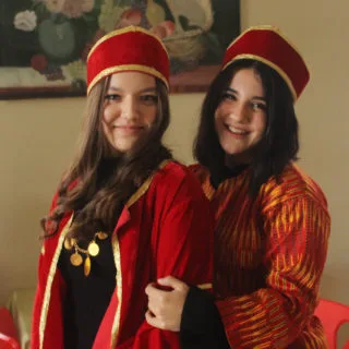 ADANA GÜNÜ ESİNTİLERİ