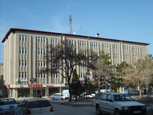 Kurumumuz binasının dıştan görünüşü