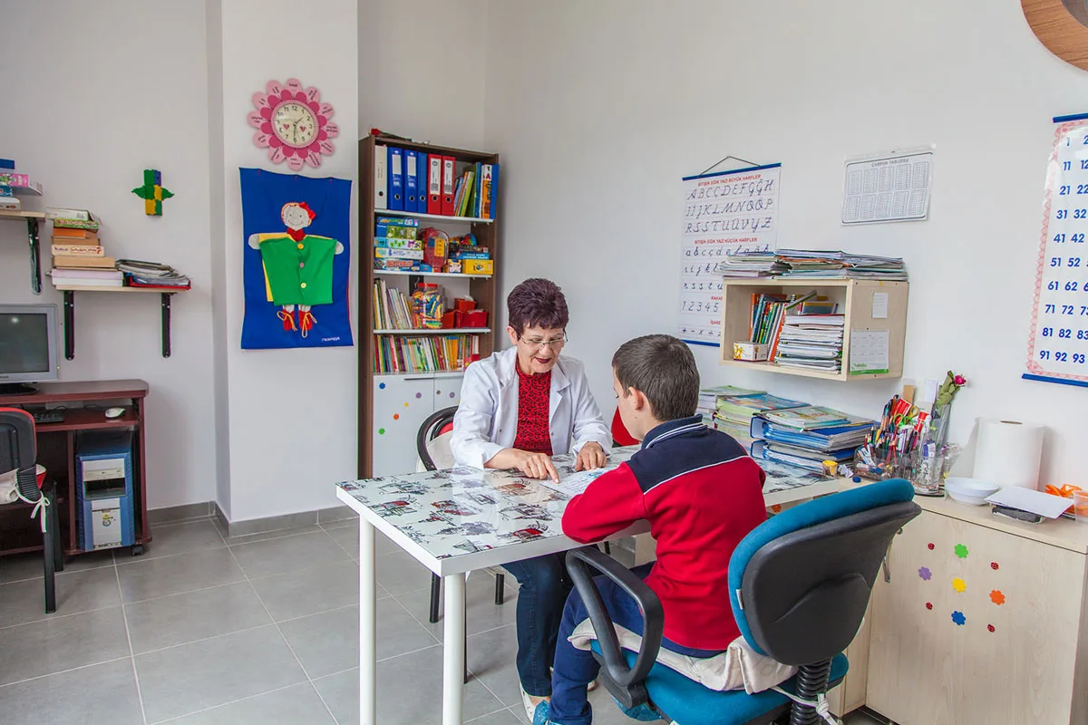 Kırmızı Kalem Özel Eğitim Merkezi
