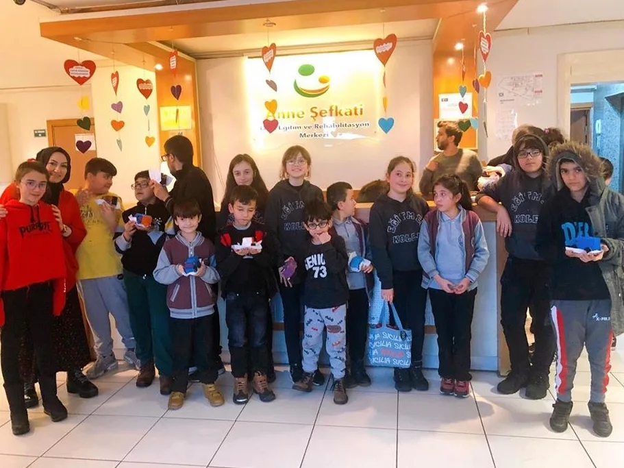 EĞİTMEN KOLEJİ SOSYAL YARDIMLAŞMA KULÜBÜNÜN KURUMUMUZU ZİYARETİ