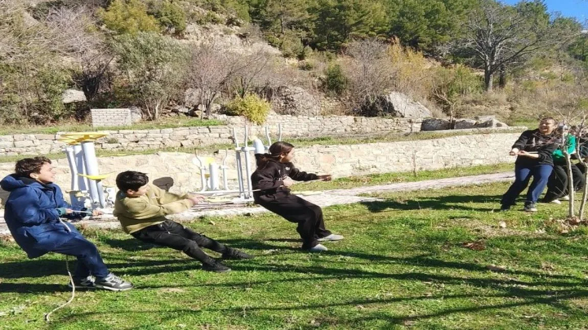 Hayatımı Planlıyorum, Başarıya Ulaşıyorum Projesi Kapsamında 8. Sınıflarımız Motivasyon Gezisinde
